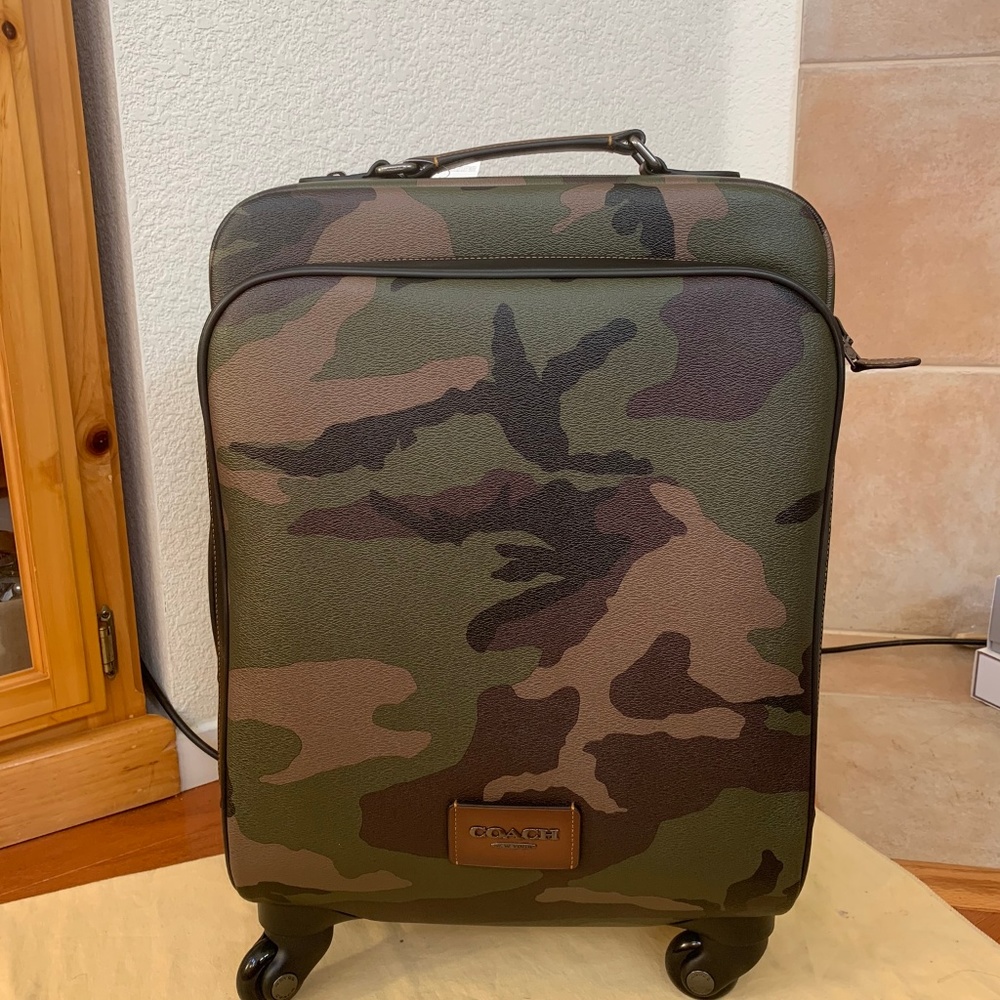 NWT COACH Wheeled Carry on with Camo Print - Picture 2 of 8